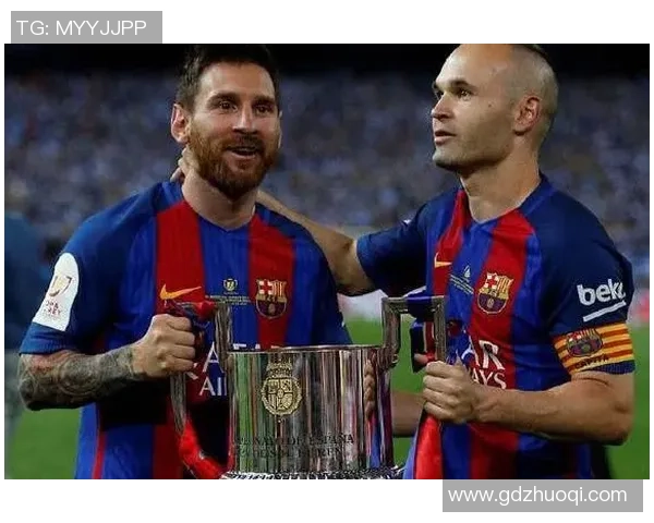 足球巨星女儿近照曝光，清新可爱模样引发网友热议，似父亲又有独特魅力